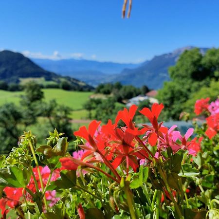 Moarhof Otel Mölten Dış mekan fotoğraf